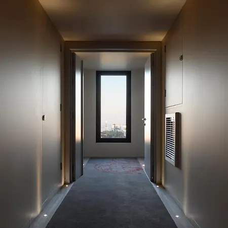 Meliá Aeroporto Hotel 4*