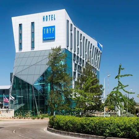 Готель Melia Aeroporto