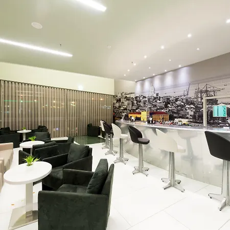 Szálloda Melia Aeroporto 4*
