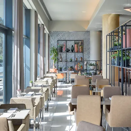 Melia Aeroporto Hotel