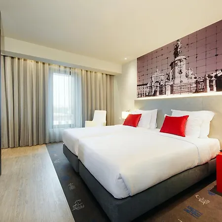 Melia Aeroporto 4*