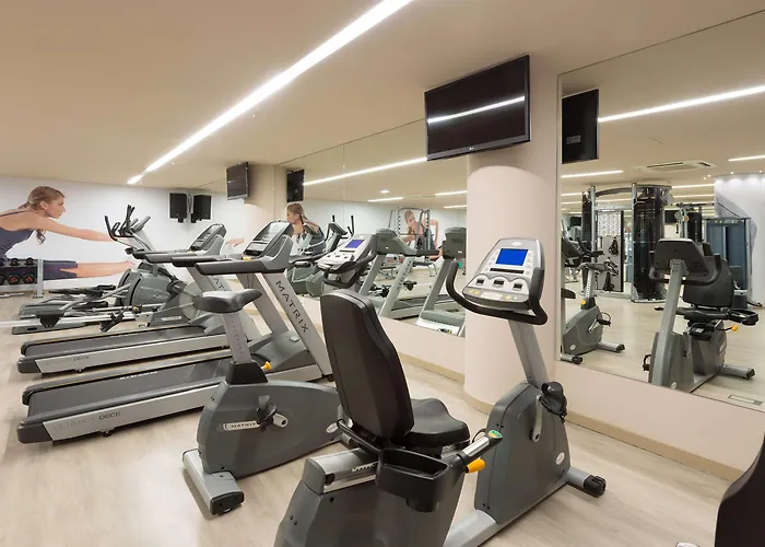 Готель Melia Aeroporto