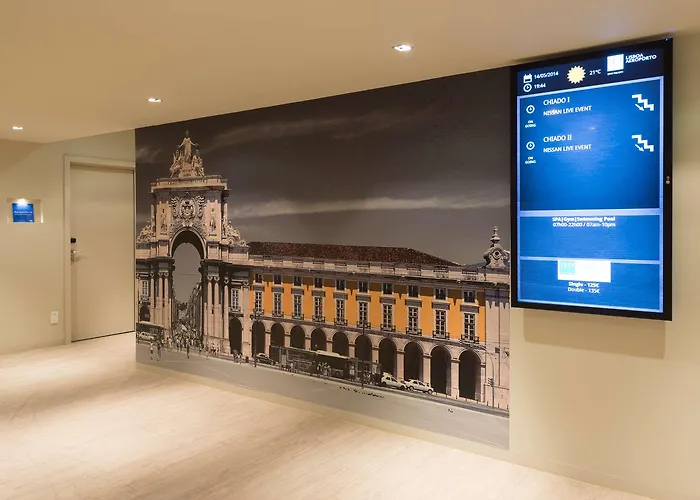 Melia Aeroporto Готель