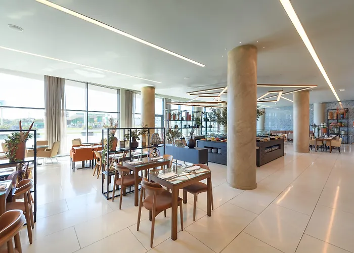 Melia Aeroporto Готель 4*